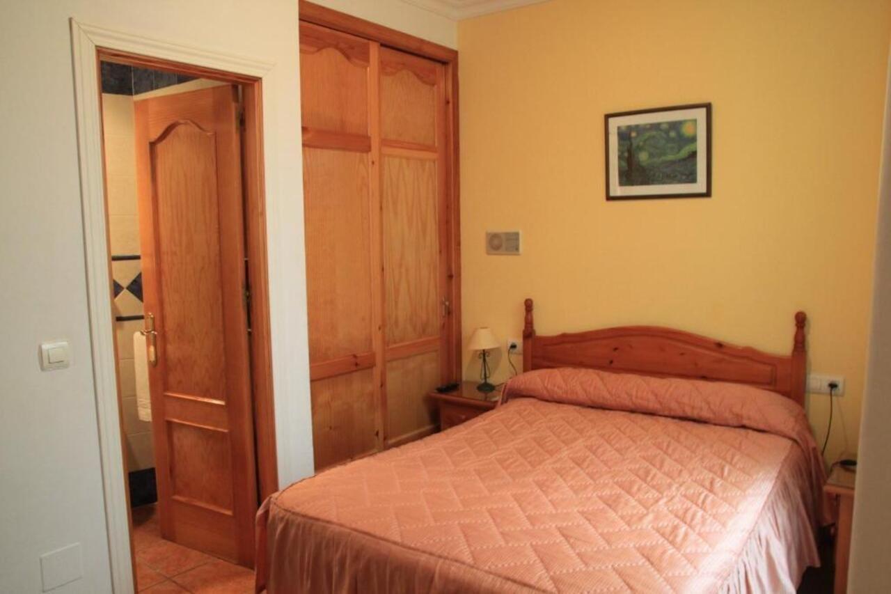 Hostal Ana - Adults Recommended Nerja Εξωτερικό φωτογραφία